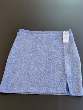 Kohl's Blue Mini Skirt with Side Slit